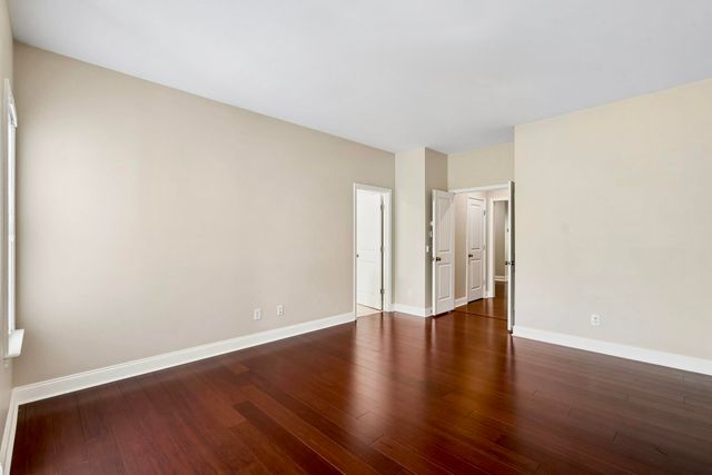 2069 Kings Gate Lane, Mount Pleasant, SC 29466