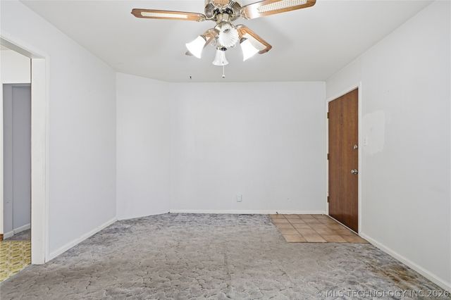 911 N Roosevelt Avenue, Sand Springs, OK 74063