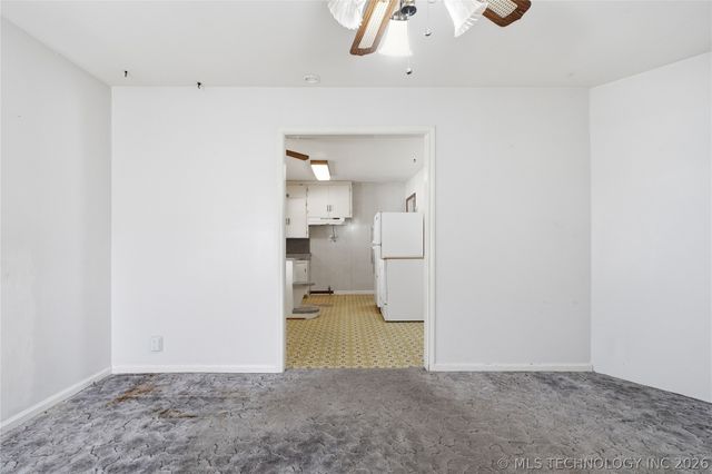 911 N Roosevelt Avenue, Sand Springs, OK 74063