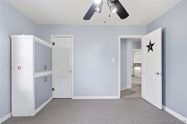 911 N Roosevelt Avenue, Sand Springs, OK 74063