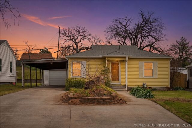 911 N Roosevelt Avenue, Sand Springs, OK 74063