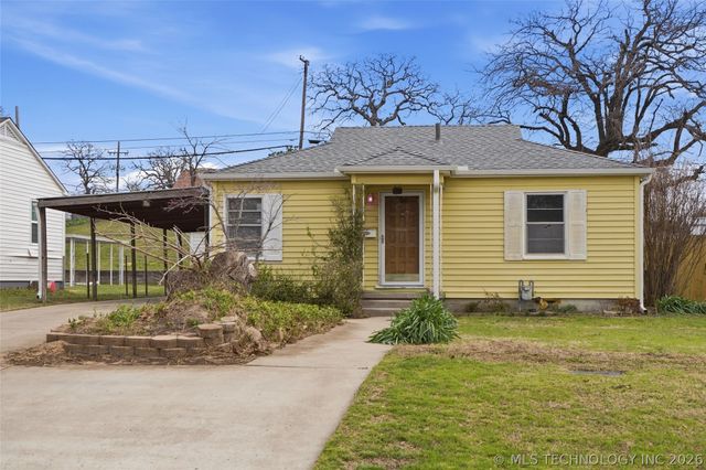 911 N Roosevelt Avenue, Sand Springs, OK 74063