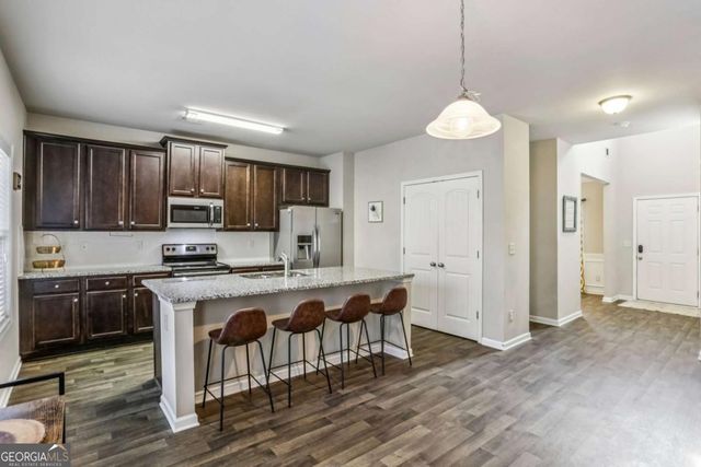 751 Walnut Woods Drive, Braselton, GA 30517