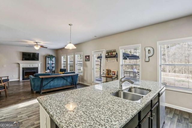 751 Walnut Woods Drive, Braselton, GA 30517