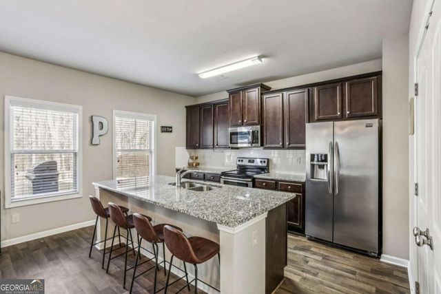 751 Walnut Woods Drive, Braselton, GA 30517