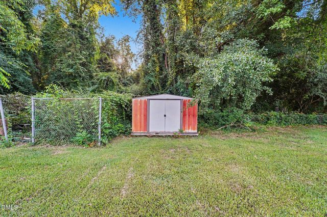 2052 Mango Circle, Fayetteville, NC 28304