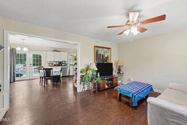 2052 Mango Circle, Fayetteville, NC 28304