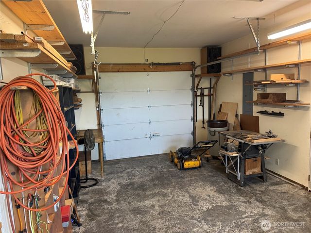 257 Never Give Up Road, Brinnon, WA 98320