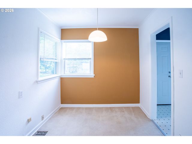 305 Ne 26TH Ave, Portland, OR 97232
