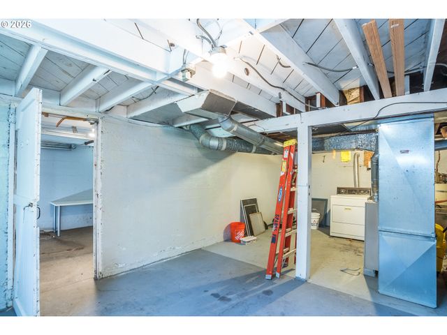 305 Ne 26TH Ave, Portland, OR 97232