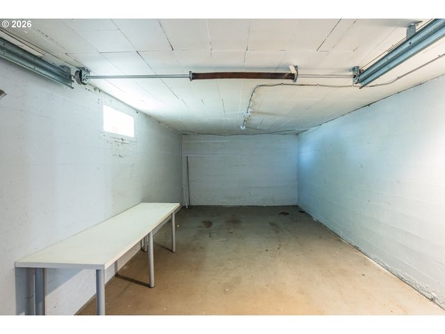 305 Ne 26TH Ave, Portland, OR 97232