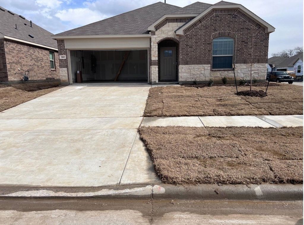 1221 Flameleaf Drive, Princeton, TX 75407