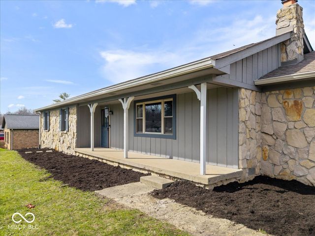 2310 Osman Lane, Greenfield, IN 46140