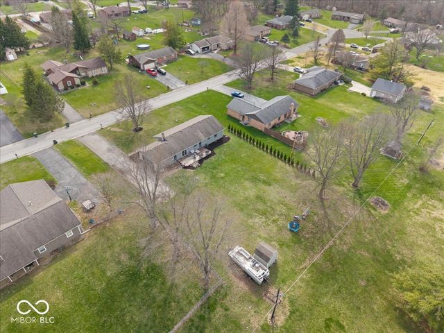 2310 Osman Lane, Greenfield, IN 46140