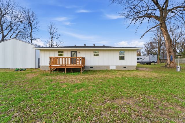 1175 W Pine Street, Westville, OK 74965