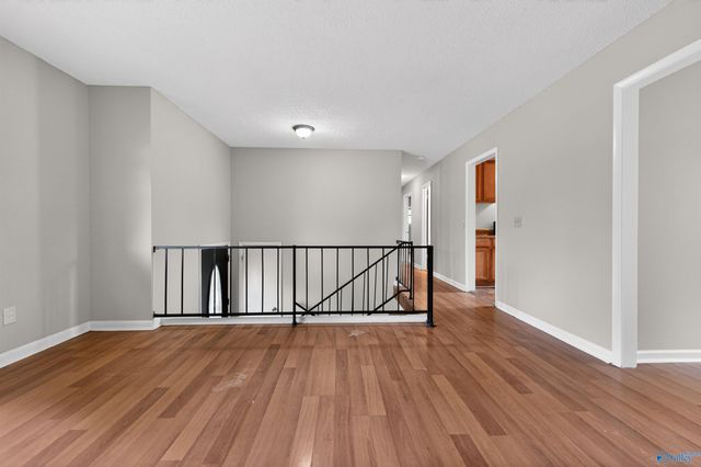 4056 Knollbrook Drive NW, Huntsville, AL 35810