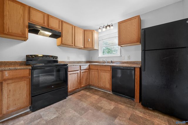 4056 Knollbrook Drive NW, Huntsville, AL 35810