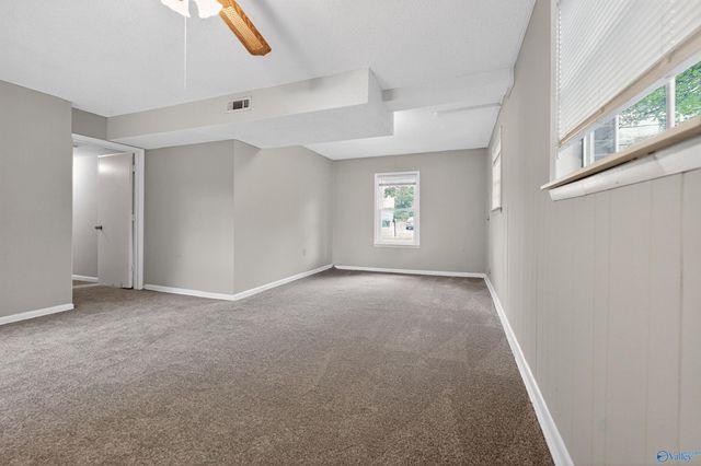 4056 Knollbrook Drive NW, Huntsville, AL 35810