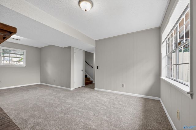 4056 Knollbrook Drive NW, Huntsville, AL 35810