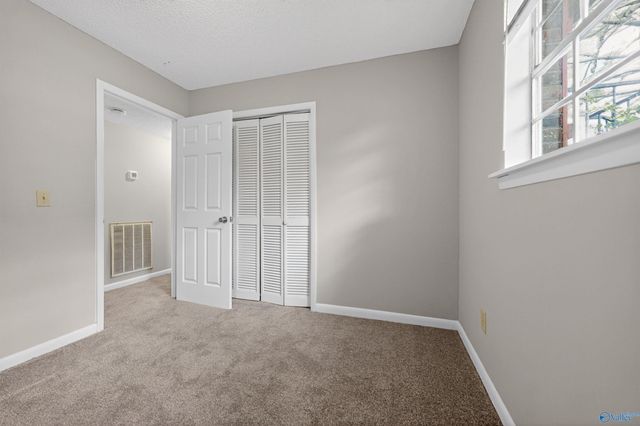 4056 Knollbrook Drive NW, Huntsville, AL 35810