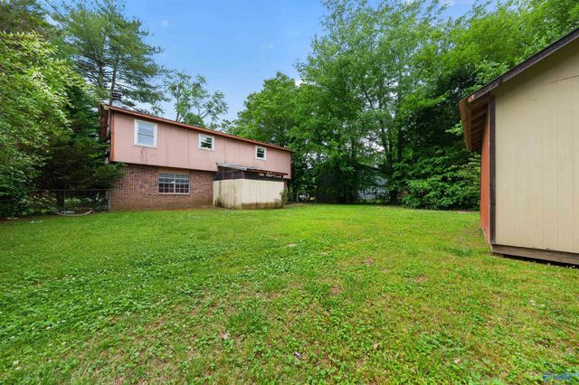 4056 Knollbrook Drive NW, Huntsville, AL 35810