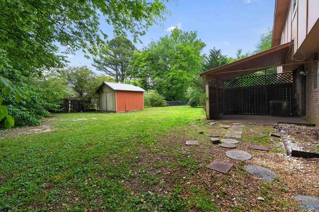 4056 Knollbrook Drive NW, Huntsville, AL 35810