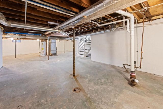 721 TERRACE AVENUE, Marinette, WI 54143