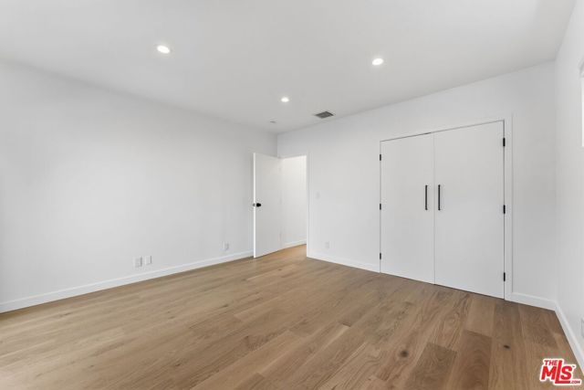 8833 Ashcroft Avenue, West Hollywood, CA 90048