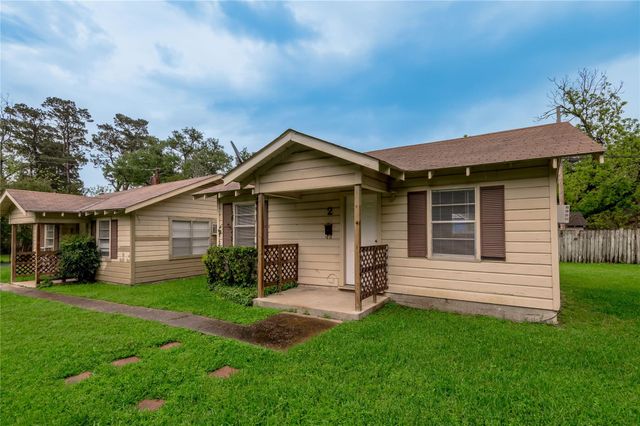 700 Gray Street 2, Huntsville, TX 77320