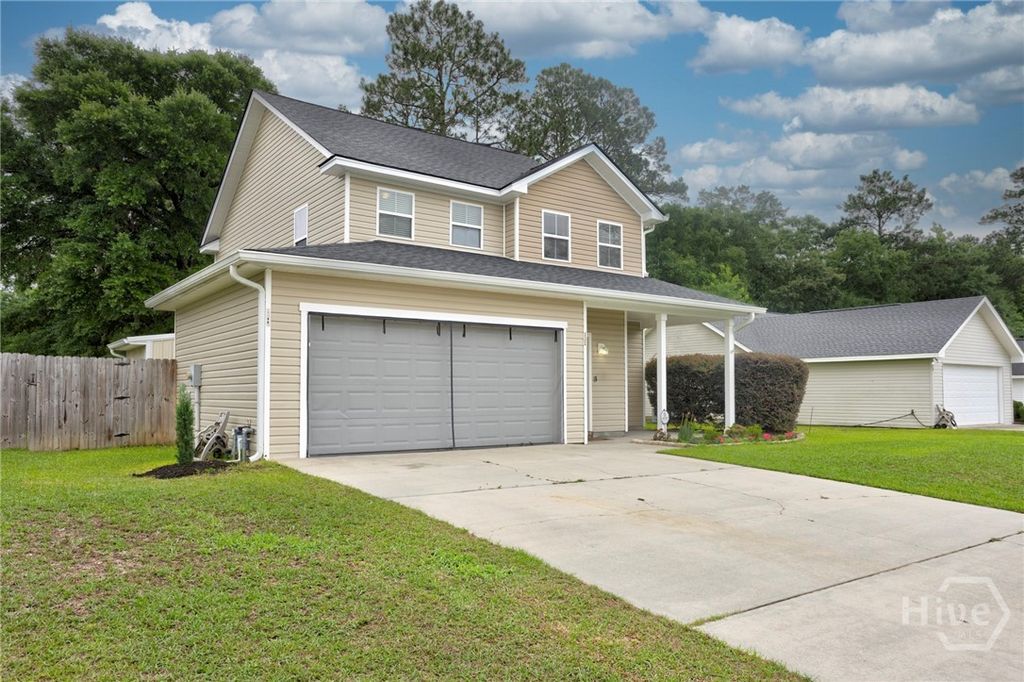 Image 3 of property listing at 111 Mustang Drive, Guyton, GA 31312