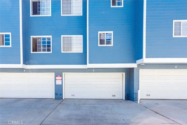 26105 Frampton Avenue C, Harbor City, CA 90710