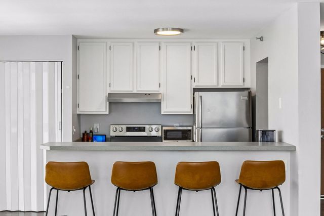 433 S 7th Street 1701, Minneapolis, MN 55415