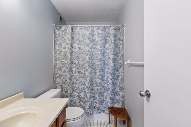 433 S 7th Street 1701, Minneapolis, MN 55415