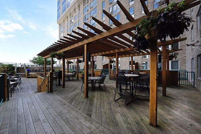 433 S 7th Street 1701, Minneapolis, MN 55415
