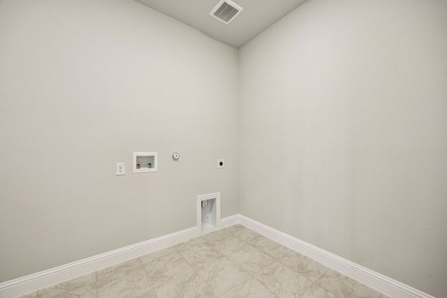 4533 Aralia Street, Fort Worth, TX 76036