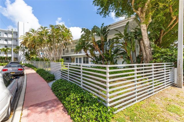 2445 Lake Pancoast Dr M, Miami Beach, FL 33140