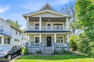 9404 Cardwell Avenue UP/2, Cleveland, OH 44105