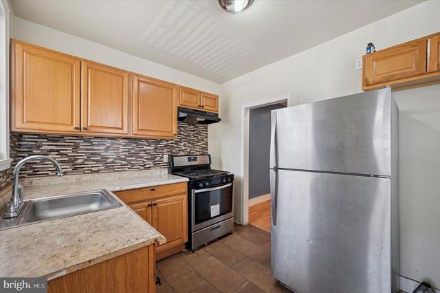 3907 N 17TH ST, Philadelphia, PA 19140