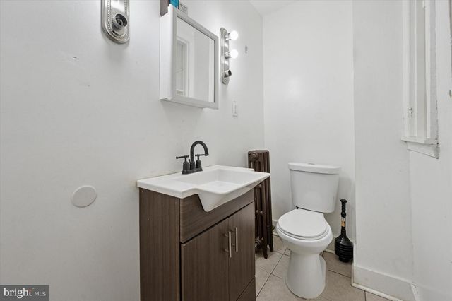 3907 N 17TH ST, Philadelphia, PA 19140