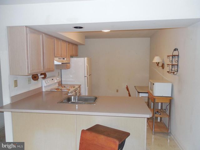 323 PARKVIEW DR, Souderton, PA 18964