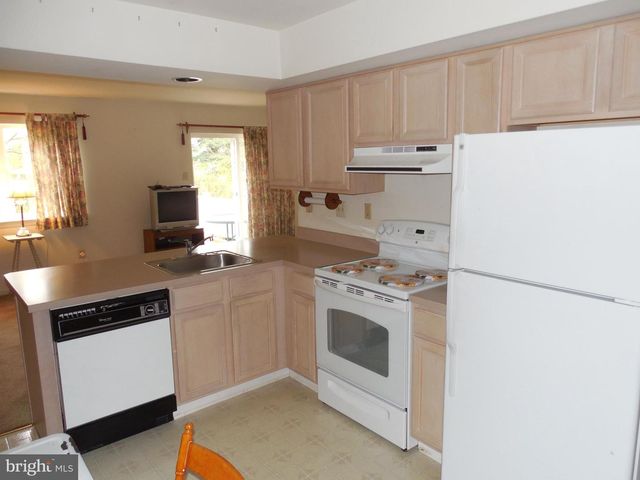 323 PARKVIEW DR, Souderton, PA 18964
