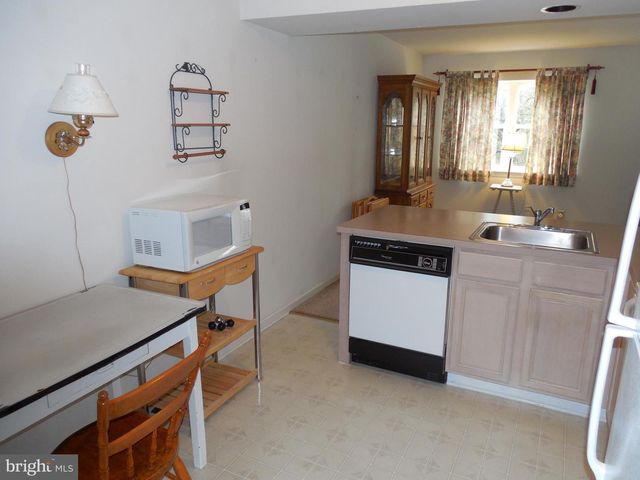 323 PARKVIEW DR, Souderton, PA 18964