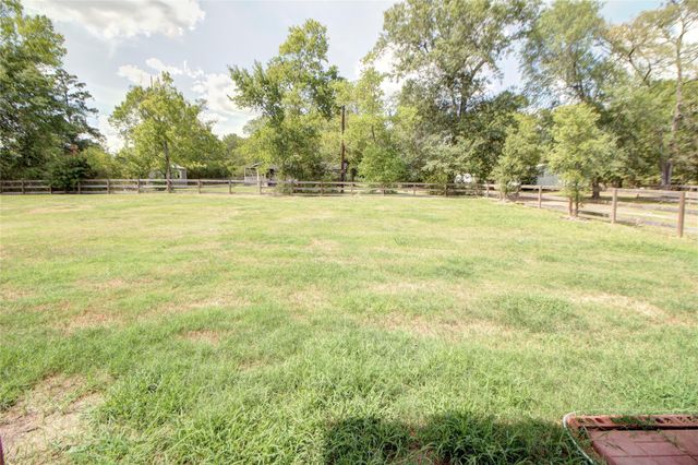 26152 Avenue E A, Montgomery, TX 77356