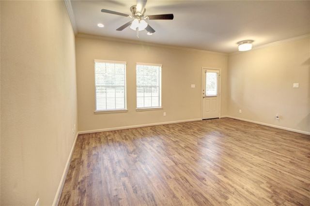 26152 Avenue E A, Montgomery, TX 77356