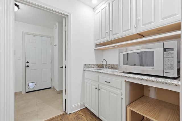 1100 Yorkshire Drive, Carrollton, TX 75007