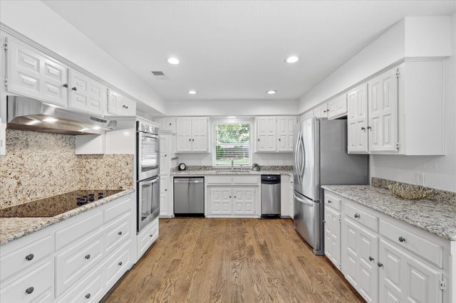 1100 Yorkshire Drive, Carrollton, TX 75007