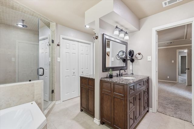 1100 Yorkshire Drive, Carrollton, TX 75007