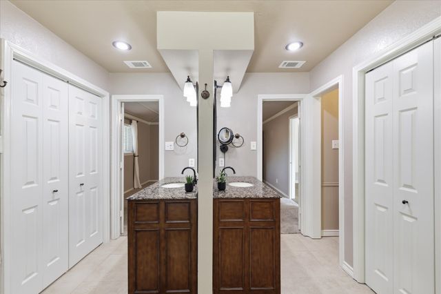 1100 Yorkshire Drive, Carrollton, TX 75007