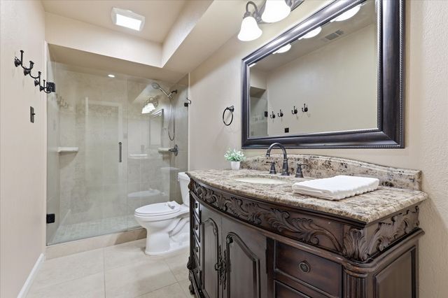 1100 Yorkshire Drive, Carrollton, TX 75007