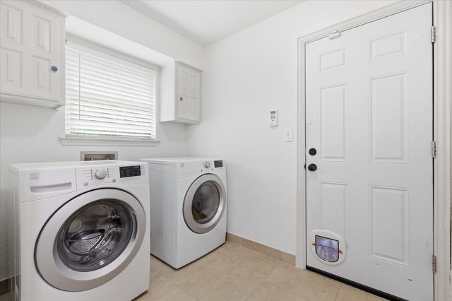 1100 Yorkshire Drive, Carrollton, TX 75007